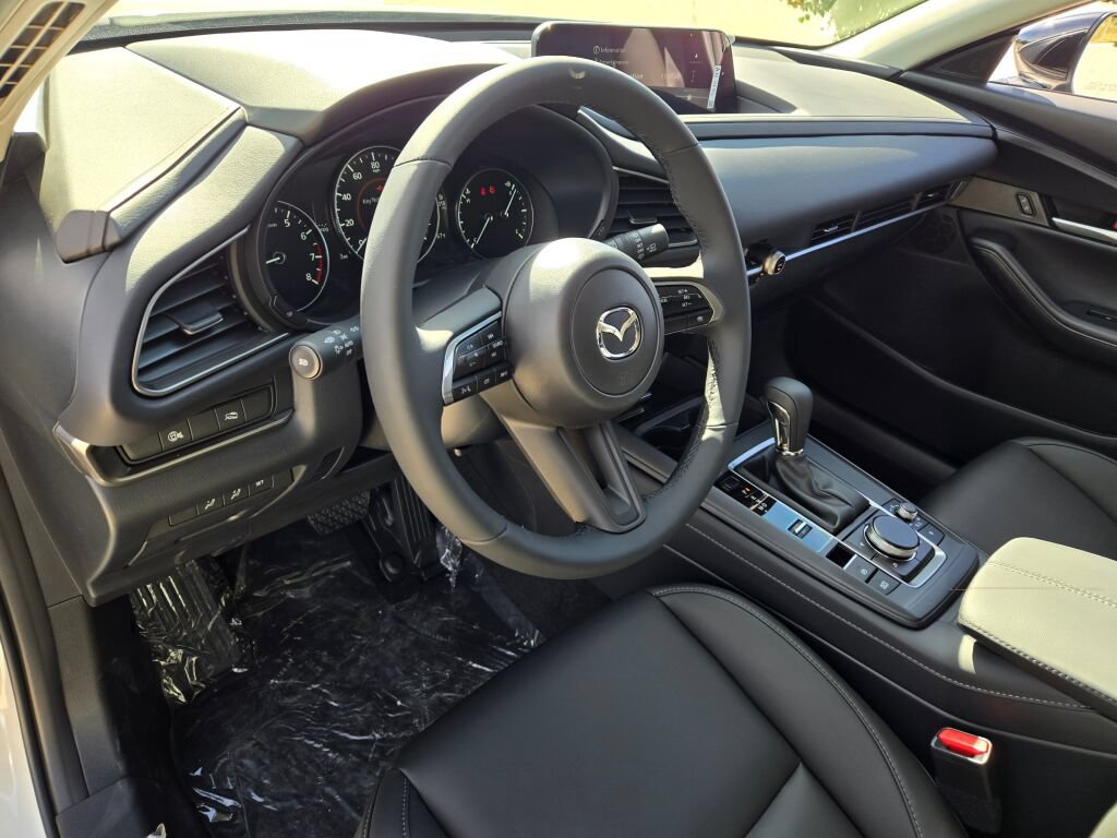 New 2026 MAZDA CX-30 AWD 2.5 S w/ Select Sport Pkg image 17