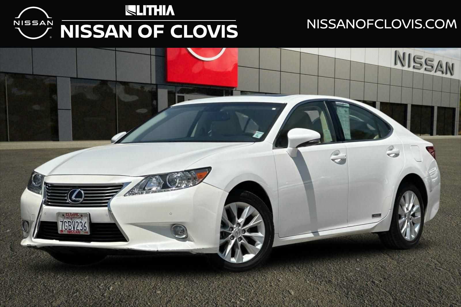 Used 2014 Lexus ES 300h w/ Premium Package w/Bamboo Trim