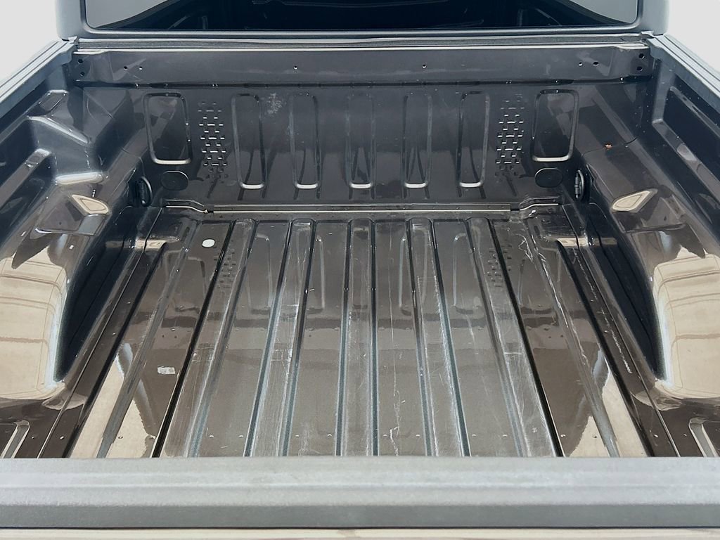 Used 2024 Jeep Gladiator Sport image 22