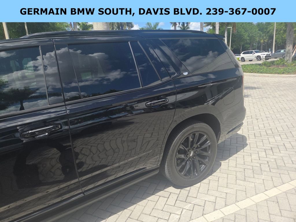 Used 2023 Cadillac Escalade Sport Platinum w/ LPO, ONYX Package image 6