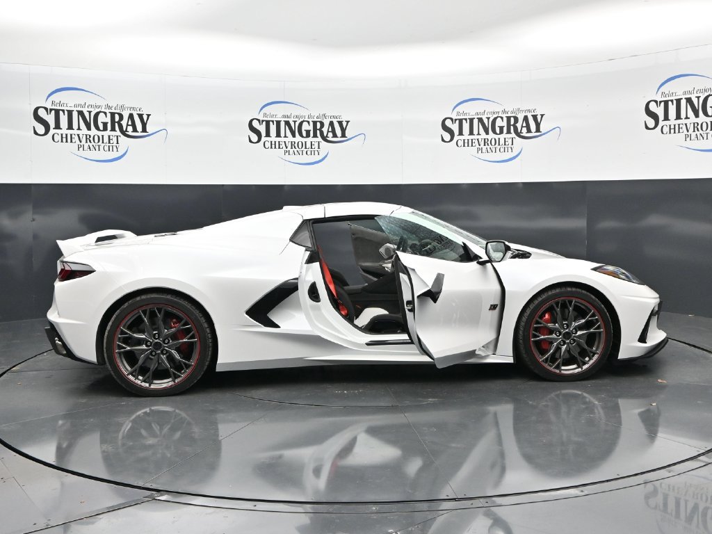 Used 2023 Chevrolet Corvette Stingray Premium Conv w/ Z51 Performance Package RWD image 36