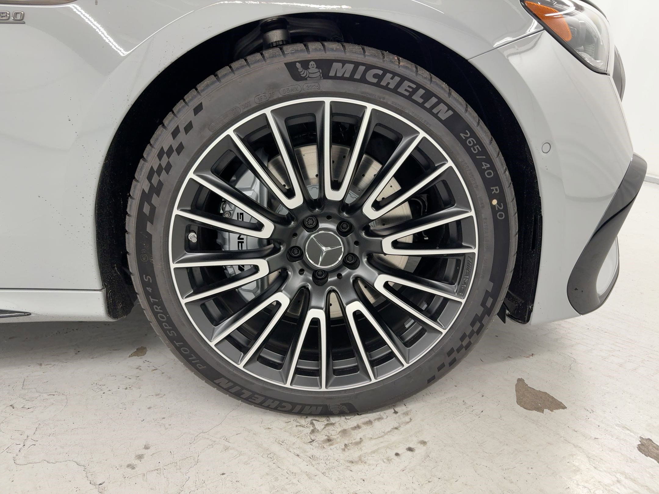 New 2026 Mercedes-Benz E 53 AMG e 4MATIC Sedan image 12