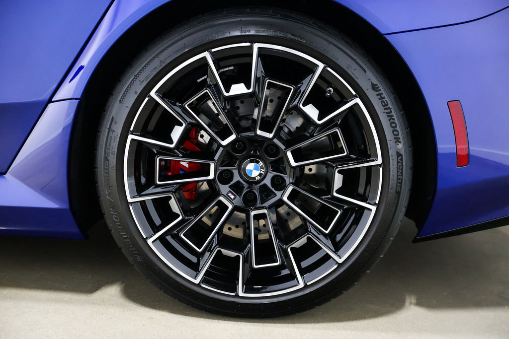 Used 2025 BMW M5 Touring image 27