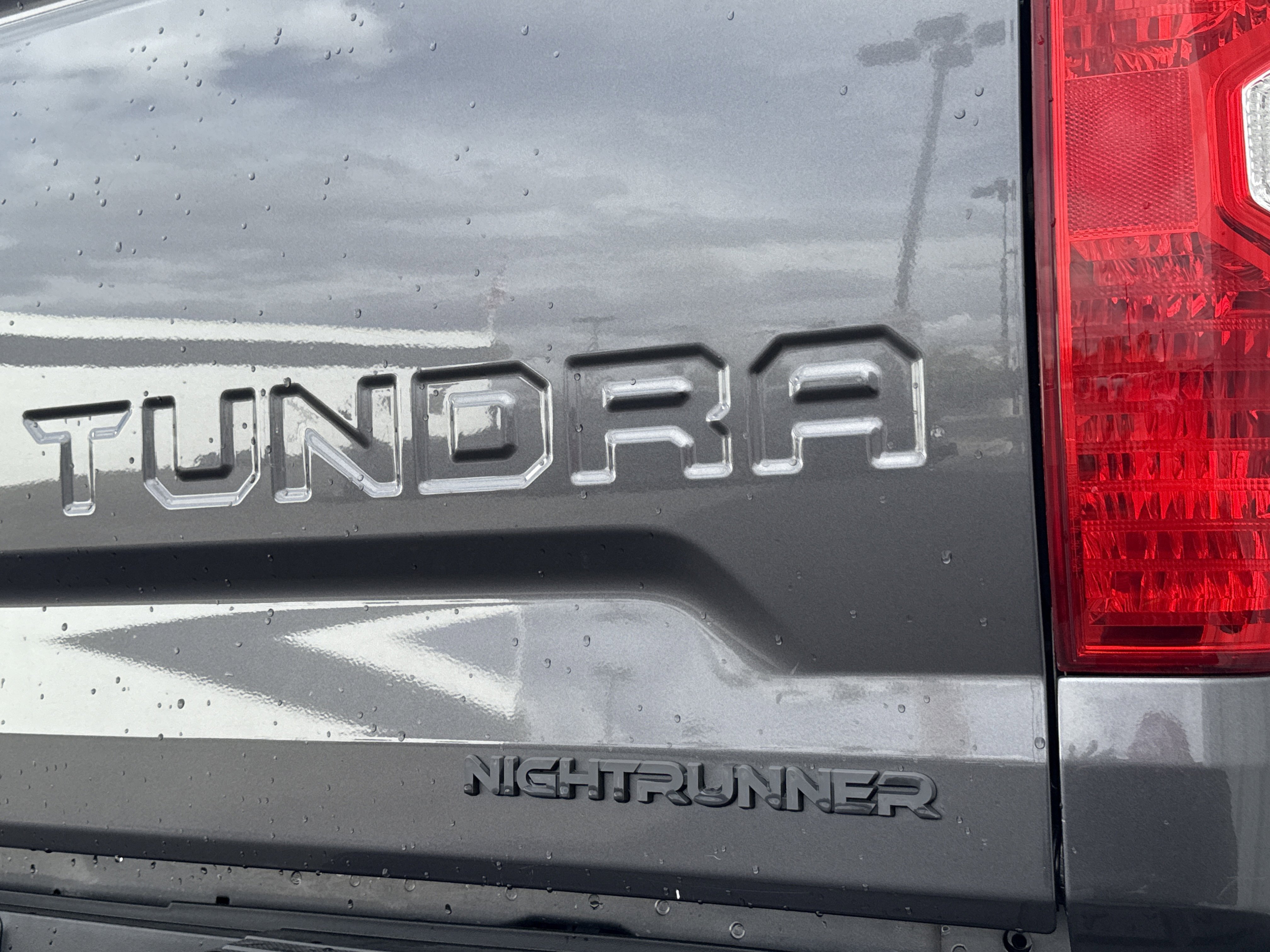Used 2016 Toyota Tundra SR5 image 7