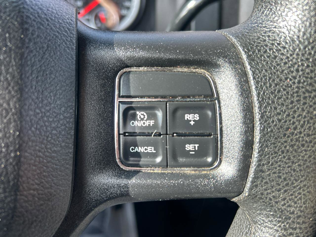 Used 2013 RAM 2500 Tradesman w/ Chrome Appearance Group AWD/4WD image 19