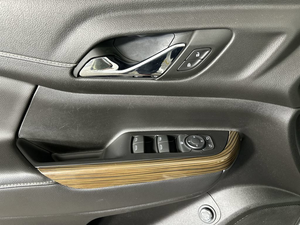 Certified 2023 GMC Acadia SLE w/ Driver Convenience Package FWD image 24