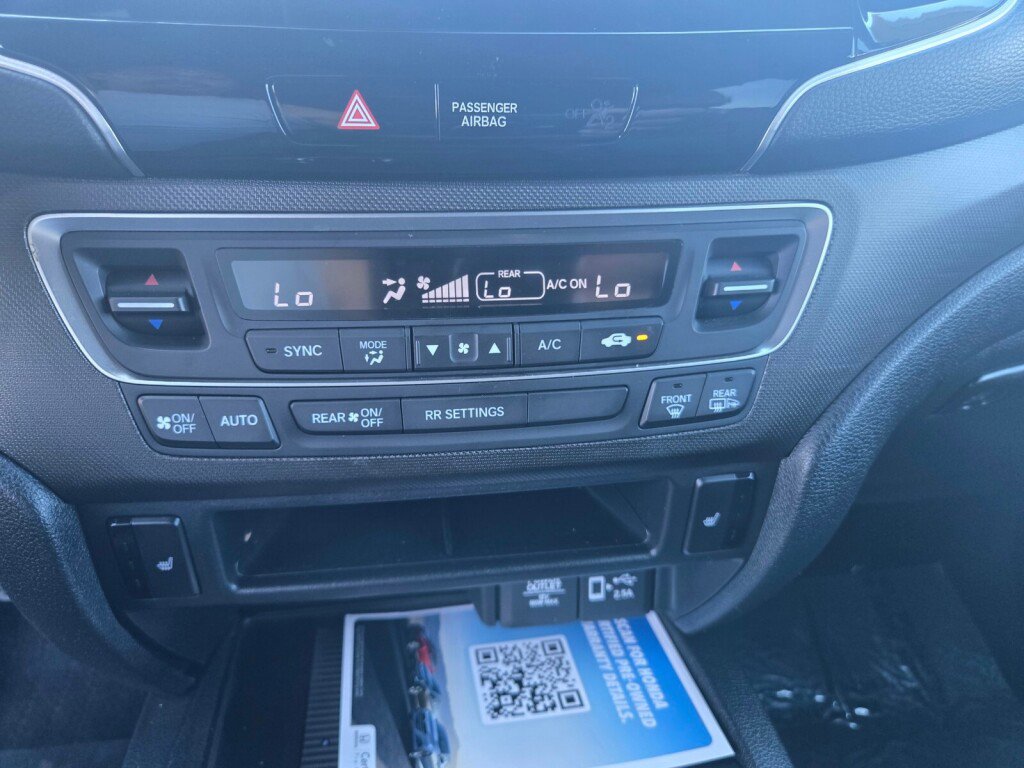 Certified 2023 Honda Passport TrailSport image 19