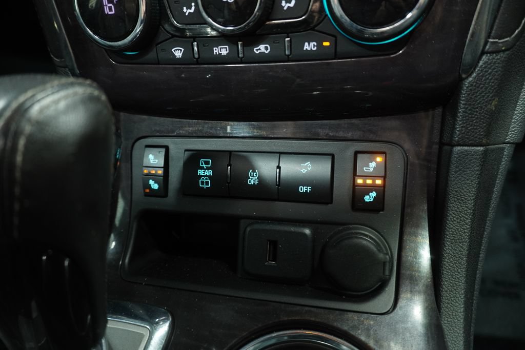 Used 2015 Buick Enclave Leather AWD/4WD image 22