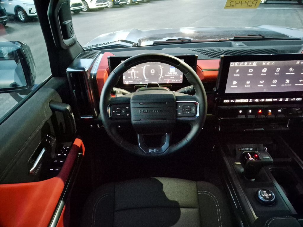 Used 2026 GMC Hummer EV 3X w/ Carbon Fiber Edition Package AWD/4WD image 19