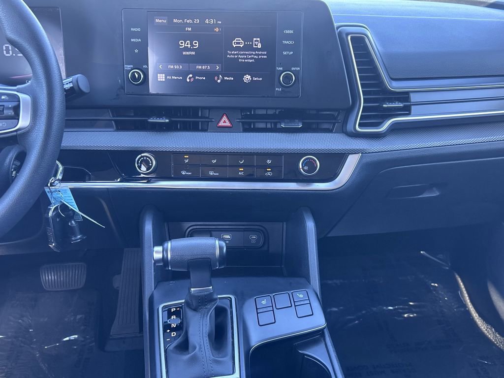 Certified 2023 Kia Sportage LX image 12
