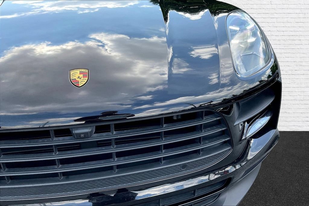 Used 2021 Porsche Macan AWD/4WD image 30