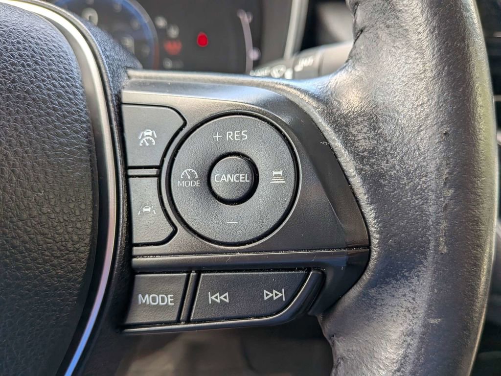 Used 2024 Toyota Corolla XSE FWD image 27
