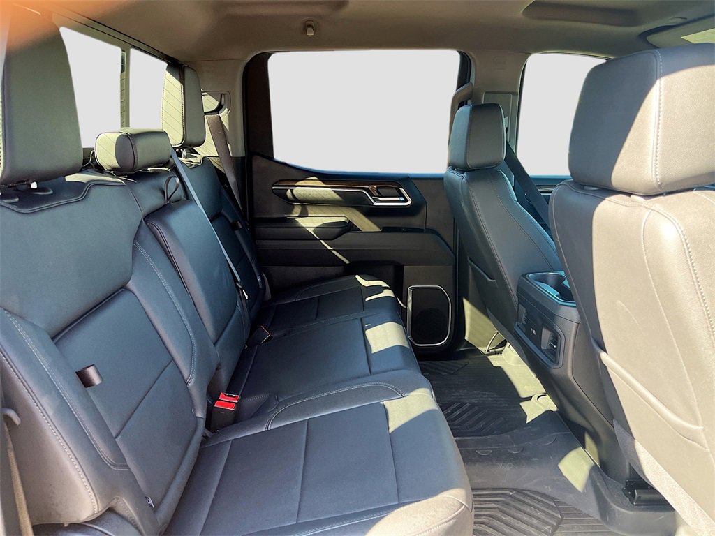 Used 2025 Chevrolet Silverado 1500 RST w/ Dark Appearance Package image 26