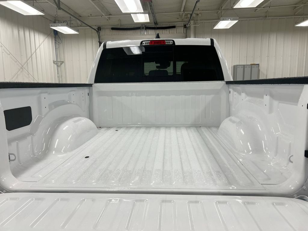 New 2026 RAM 1500 Big Horn AWD/4WD image 24