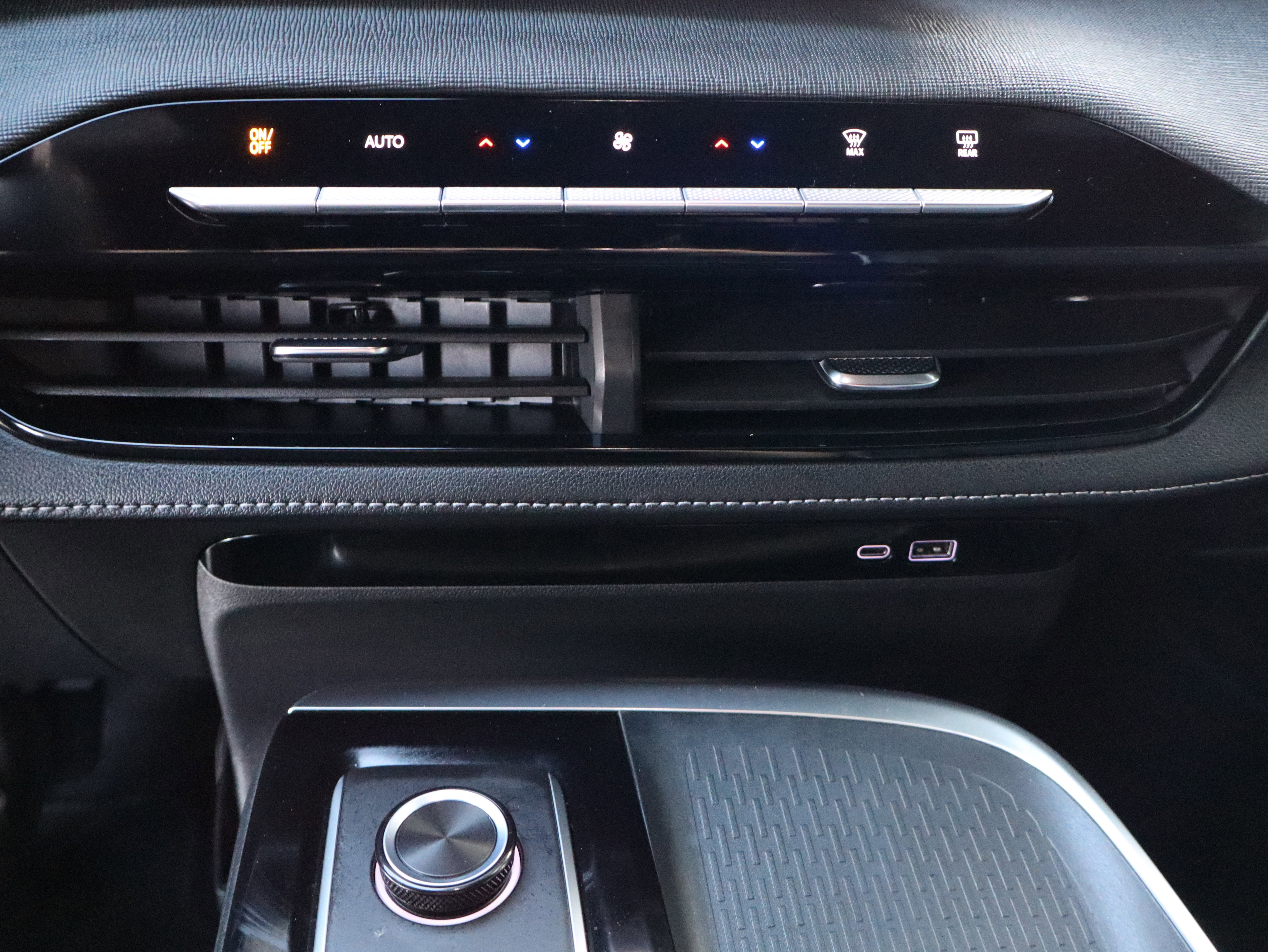 Used 2026 Buick Enclave Preferred image 36
