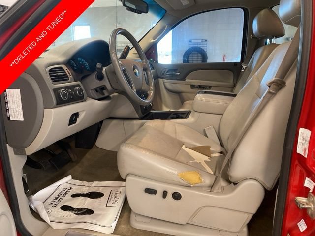 Used 2014 Chevrolet Silverado 2500 LTZ w/ LTZ Plus Package AWD/4WD image 18