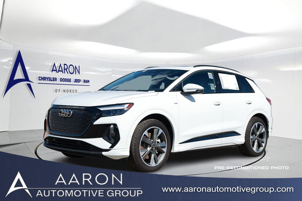 Used 2024 Audi Q4 e-tron Premium Plus w/ Premium Plus image 1