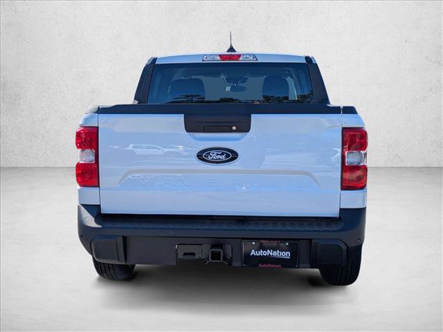 New 2025 Ford Maverick XL image 9