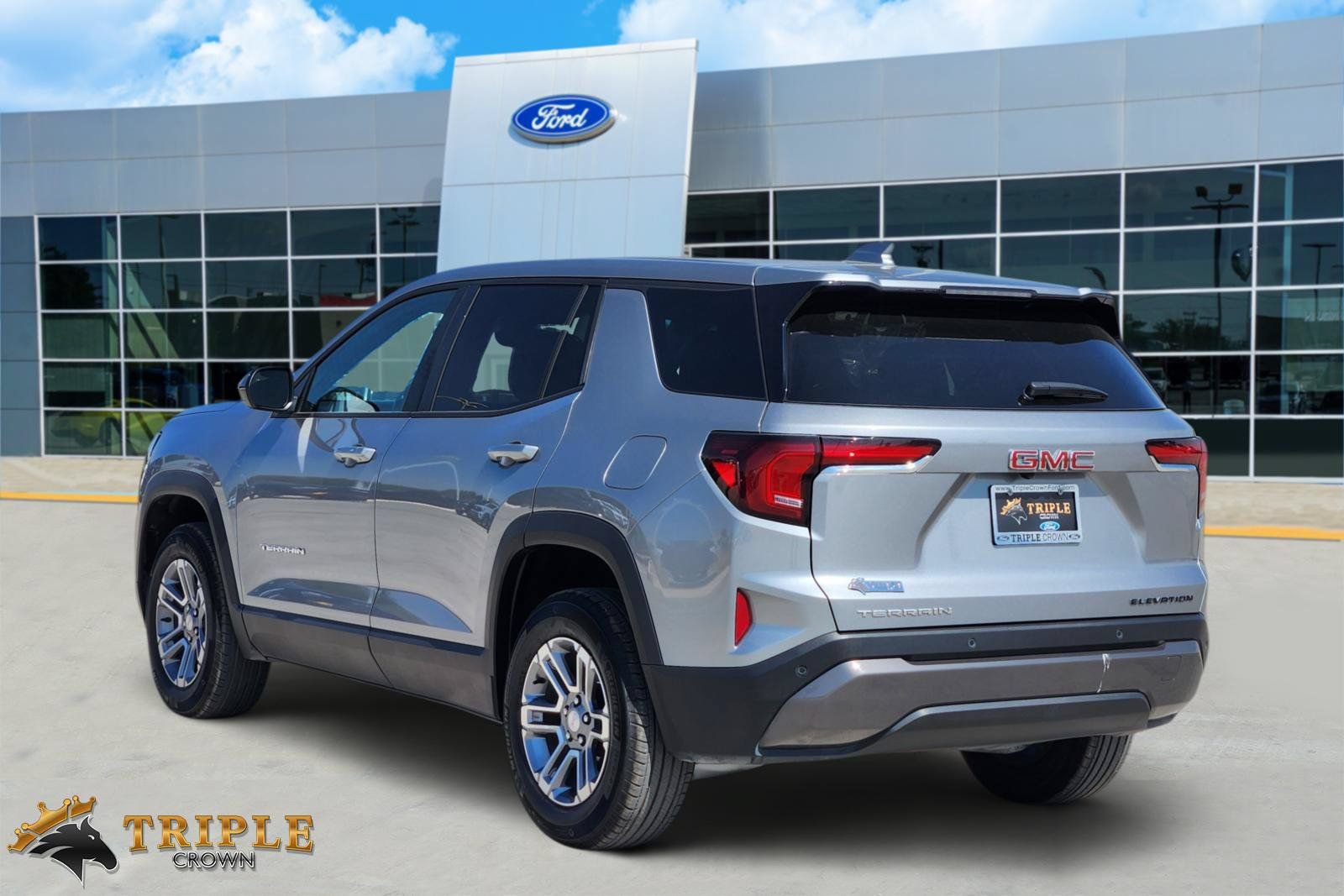 Used 2026 GMC Terrain Elevation FWD image 4