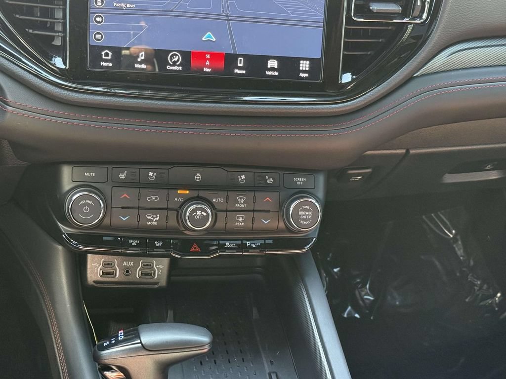 Used 2026 Dodge Durango GT AWD/4WD image 21