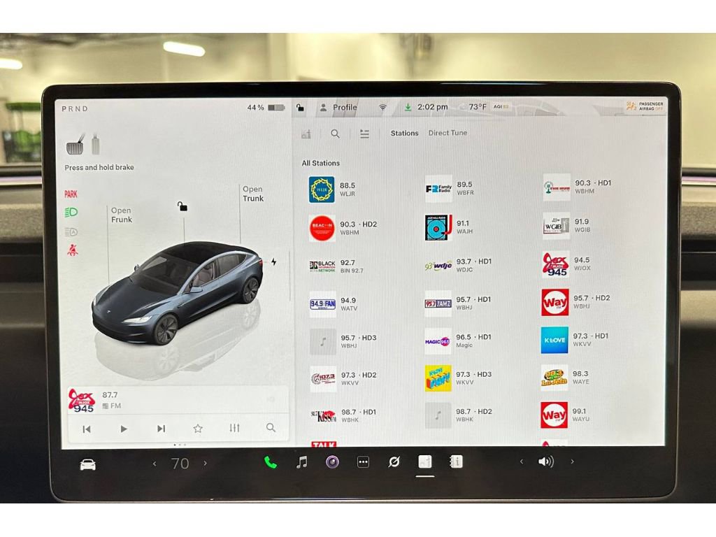 Used 2025 Tesla Model 3 Long Range RWD image 27