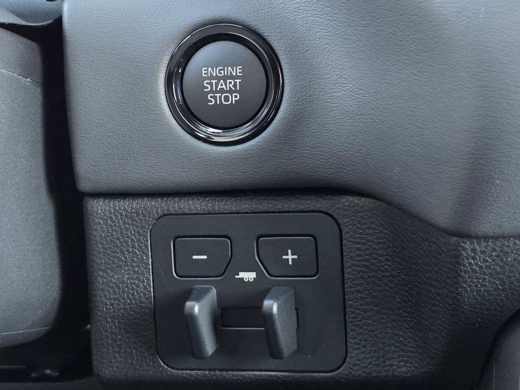 New 2026 Toyota Tundra Platinum image 13