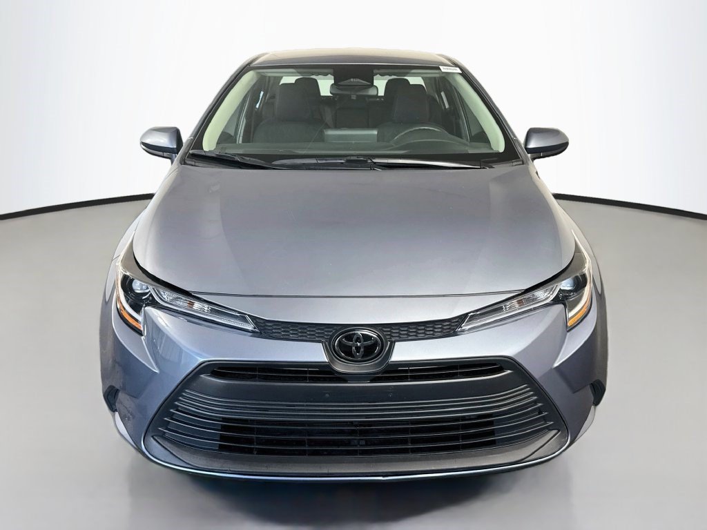 Used 2024 Toyota Corolla LE FWD image 2