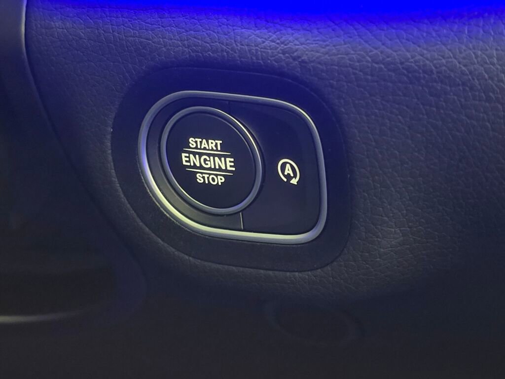 Used 2025 Mercedes-Benz GLE 350 4MATIC image 44