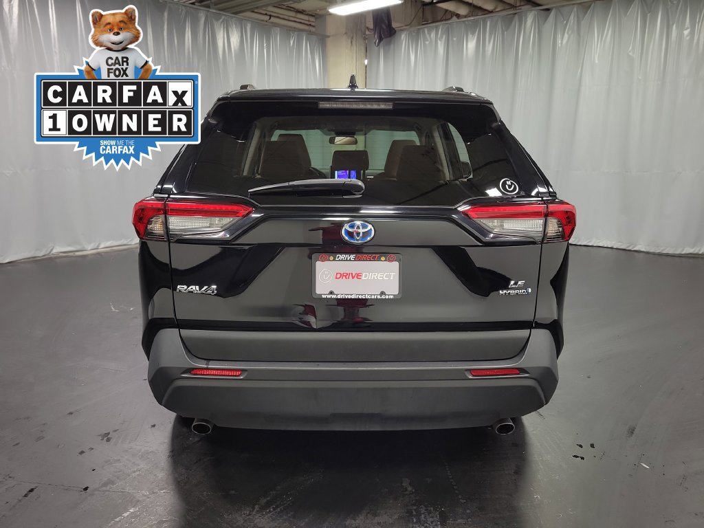 Used 2024 Toyota RAV4 LE AWD/4WD image 7