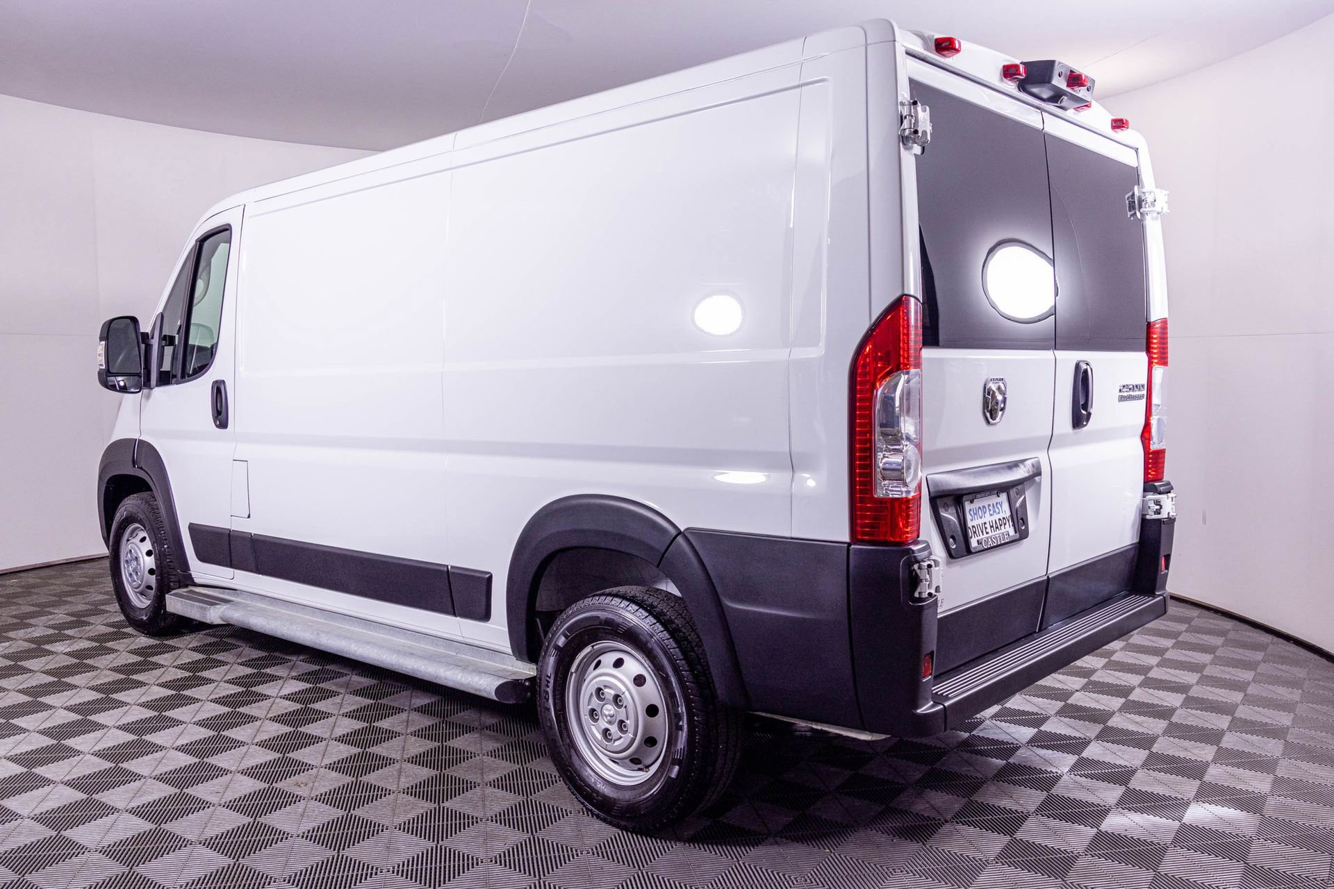 Used 2023 RAM ProMaster 2500 image 13