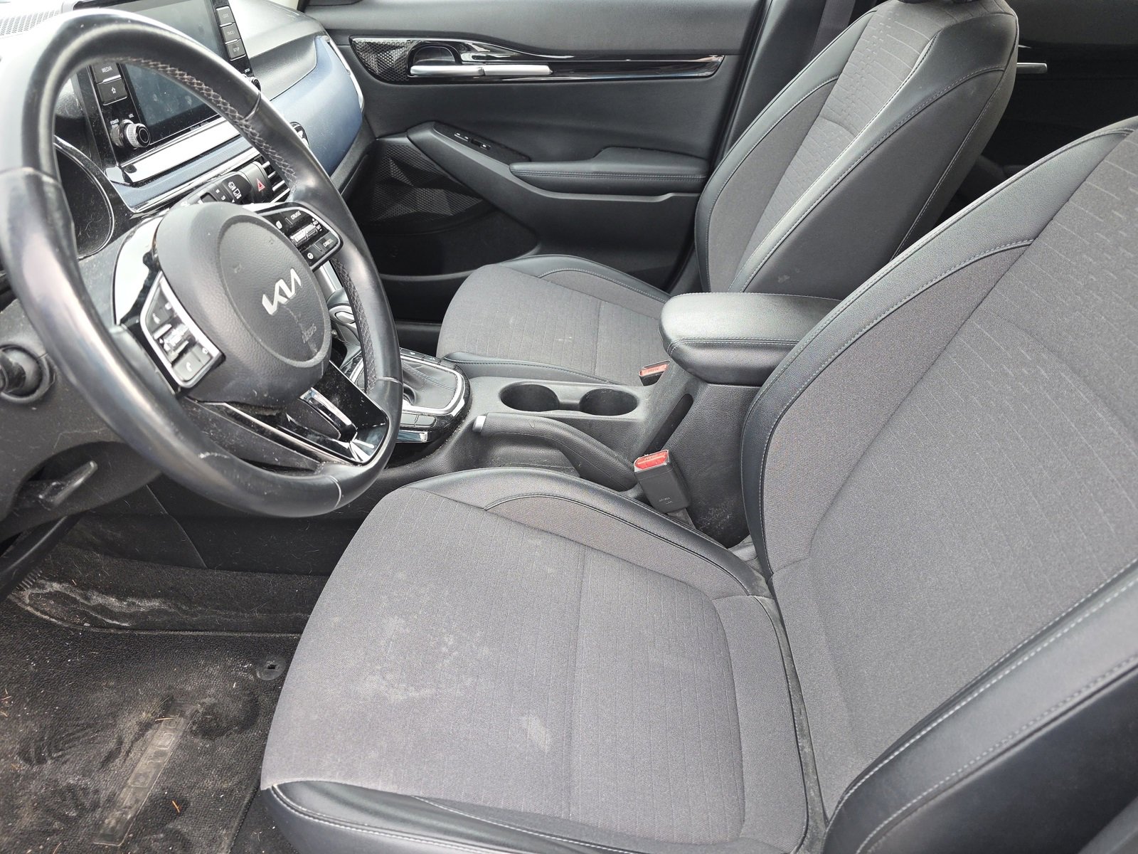 Used 2023 Kia Seltos S image 27