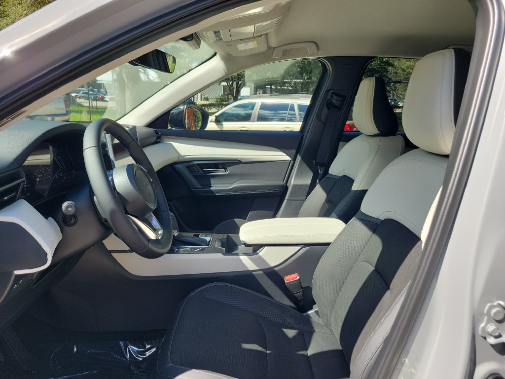 New 2026 MAZDA CX-5 Preferred AWD/4WD image 2