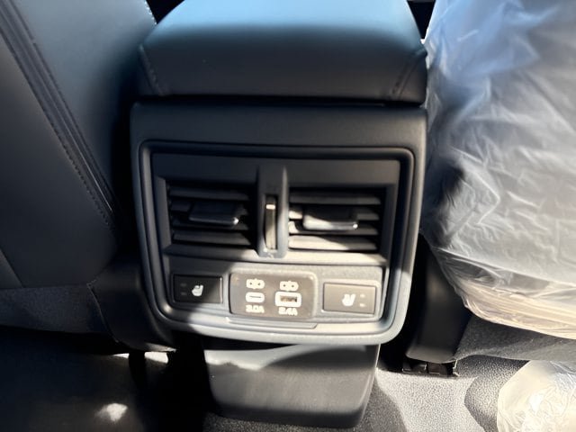 New 2026 Subaru Outback Limited AWD/4WD image 20