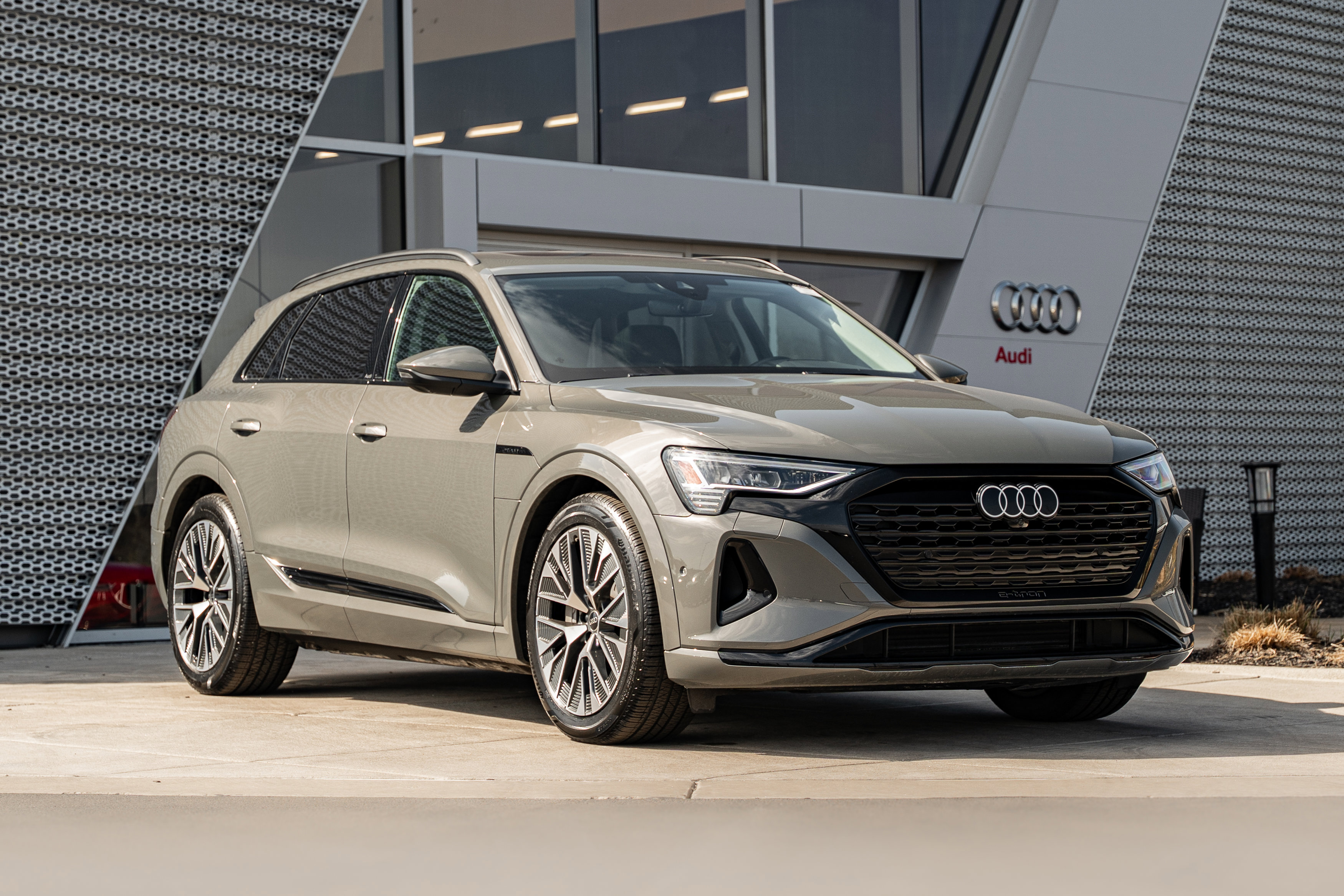 Certified 2024 Audi Q8 e-tron Premium Plus w/ Premium Plus Package