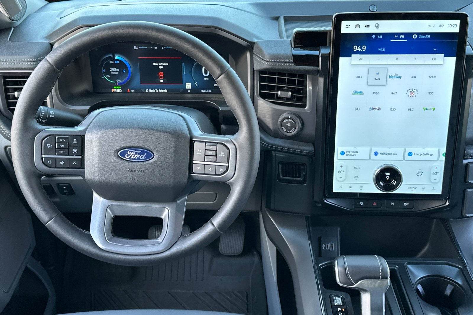 Used 2025 Ford F150 Lightning Flash AWD/4WD image 13