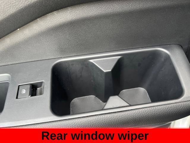 Used 2025 Nissan Pathfinder S AWD/4WD image 86