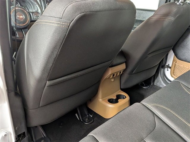 Used 2017 Jeep Wrangler Unlimited Rubicon w/ Connectivity Group image 23