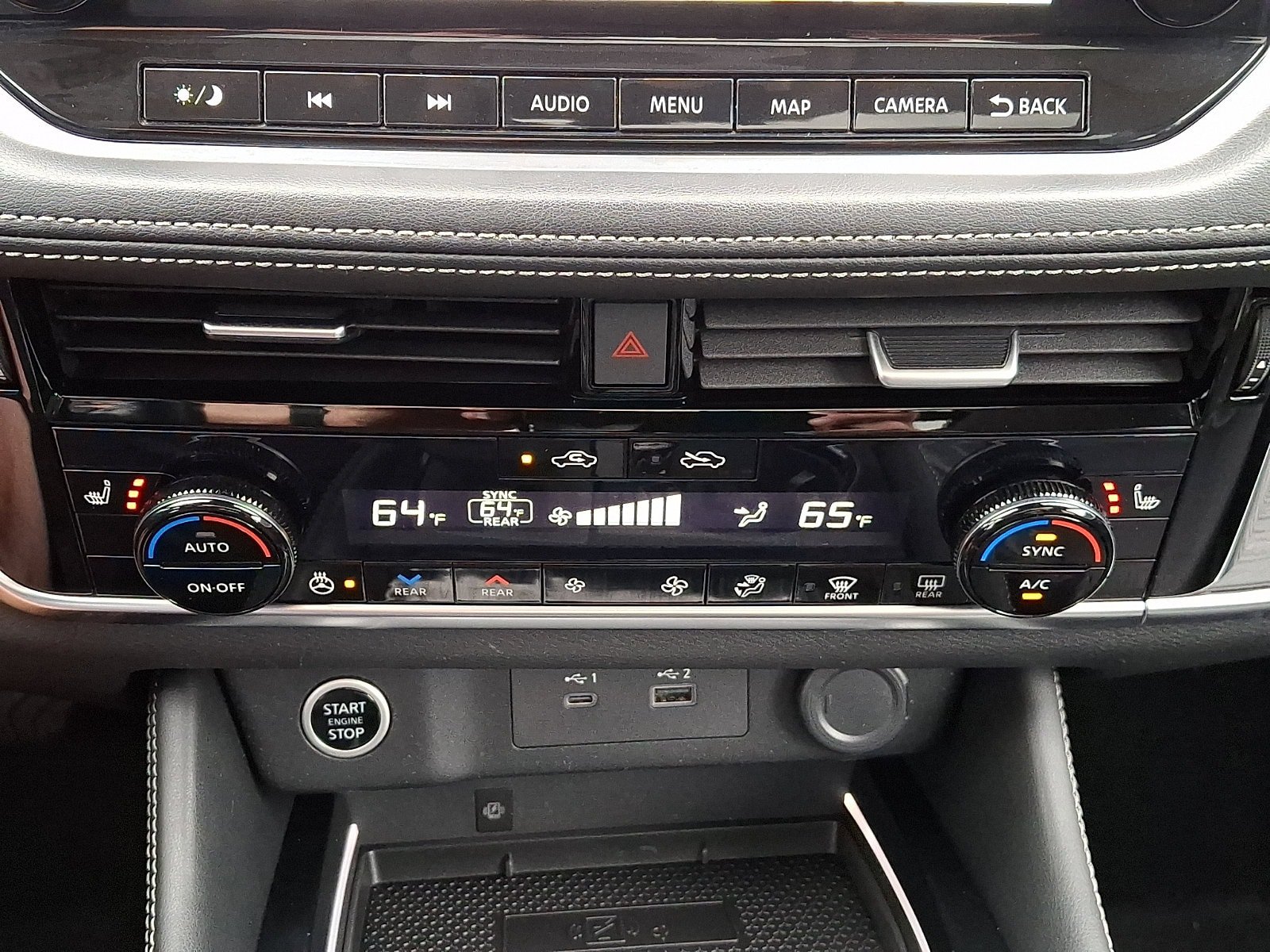 Certified 2023 Nissan Rogue Platinum w/ Platinum Premium Package AWD/4WD image 16