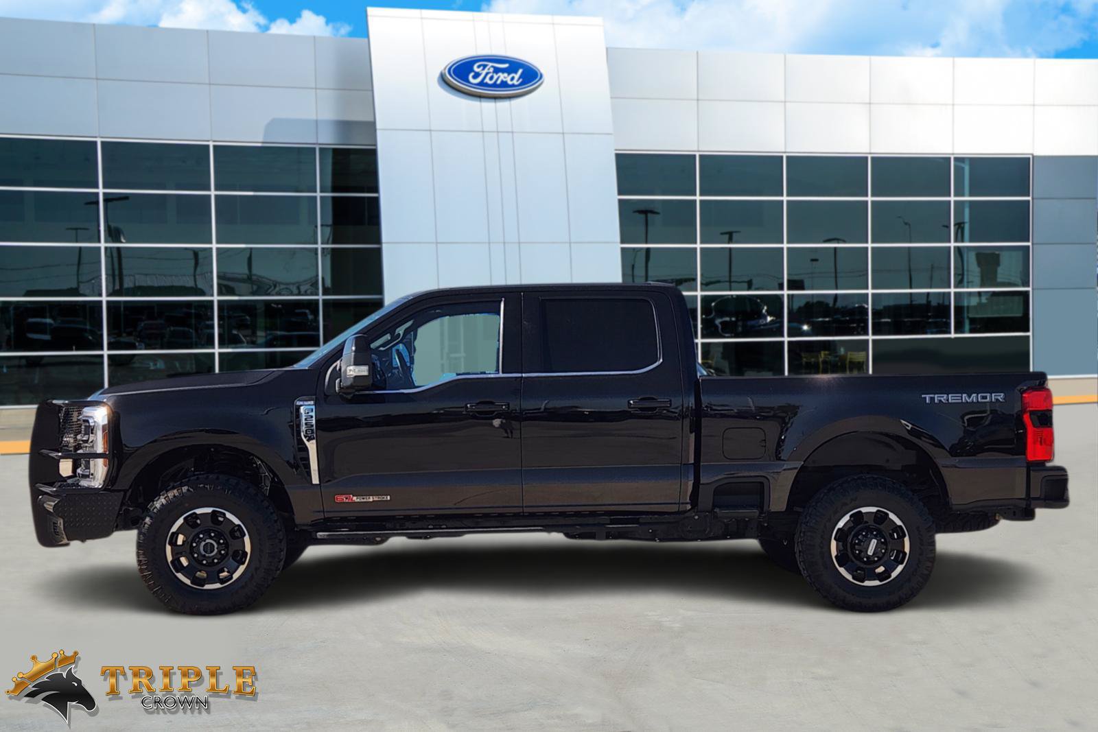 Certified 2025 Ford F250 King Ranch w/ Tremor Off-Road Package AWD/4WD image 3