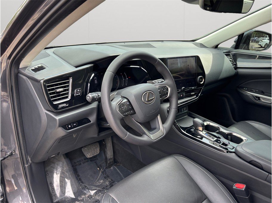 Used 2022 Lexus NX 250 FWD w/ Towing Package (2000 Lbs) image 6
