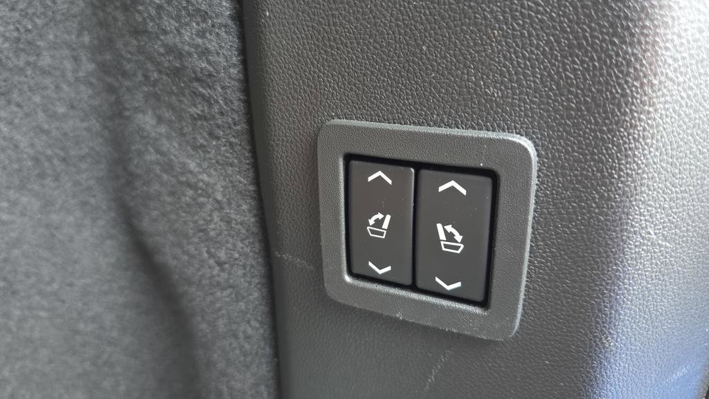 Used 2022 Cadillac XT6 Premium Luxury image 26