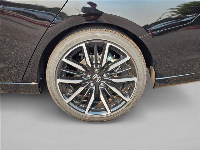 New 2026 Honda Accord Touring image 9