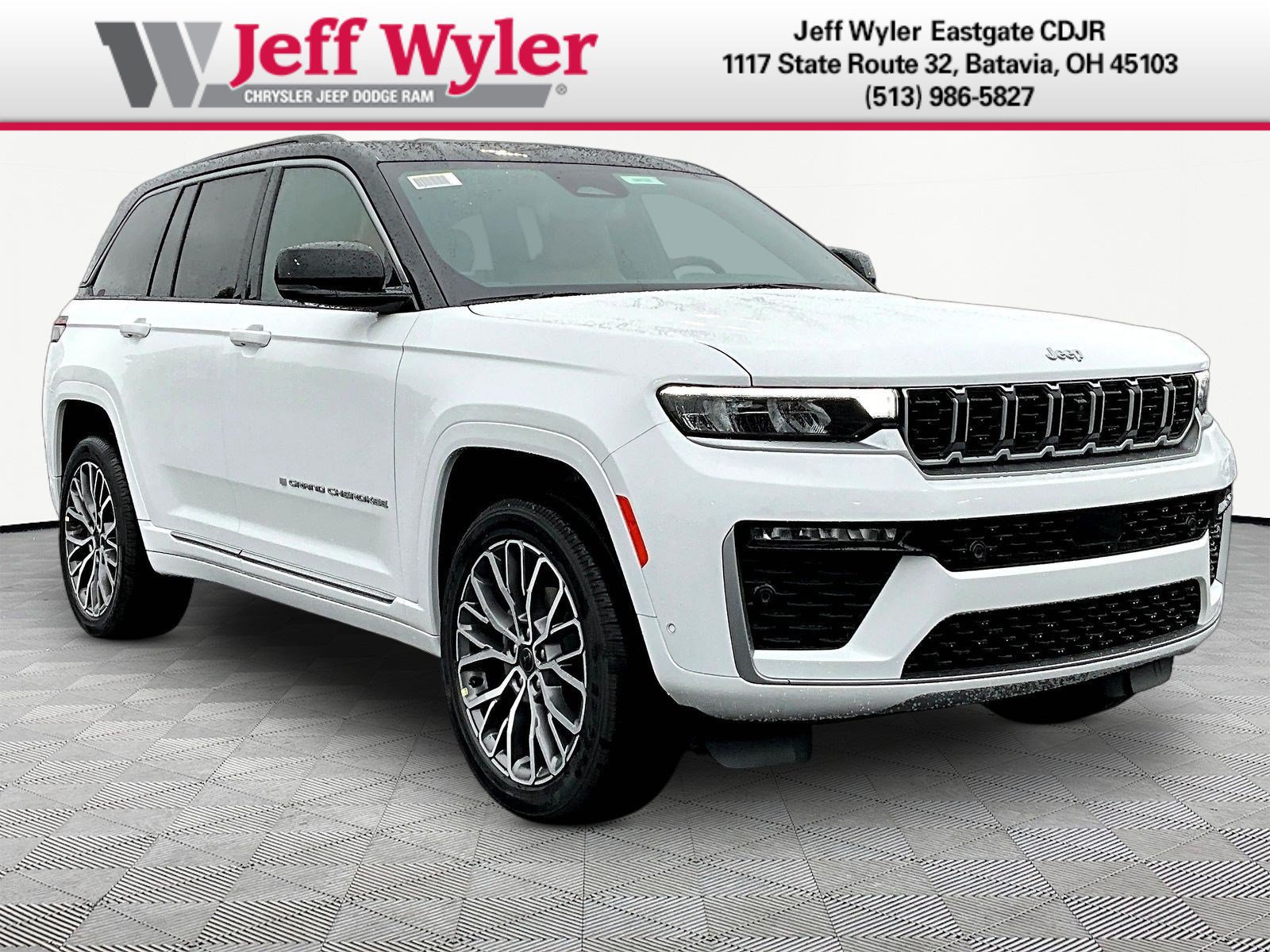 New 2027 Jeep Grand Cherokee Summit AWD/4WD image 3