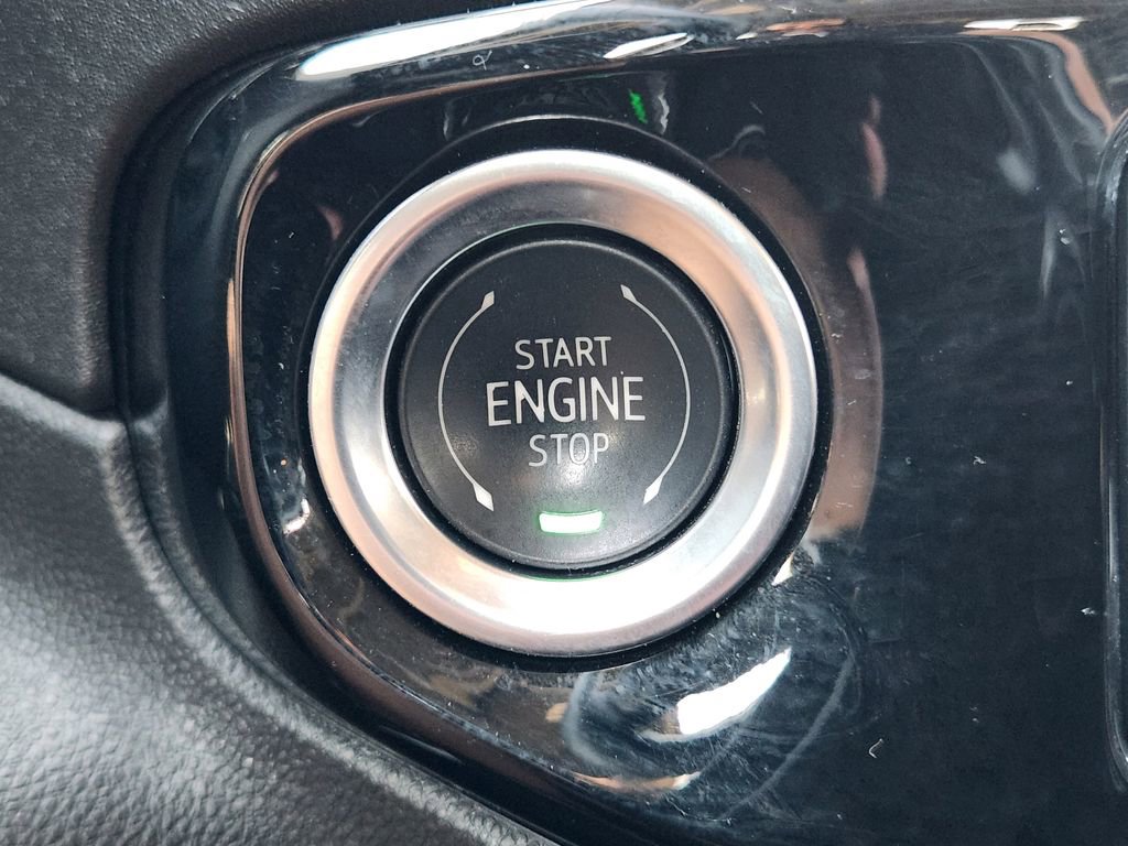 Certified 2025 Chevrolet Silverado 1500 LT image 21