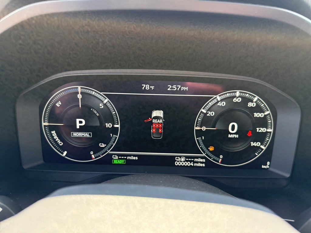 New 2025 Mitsubishi Outlander SE image 37