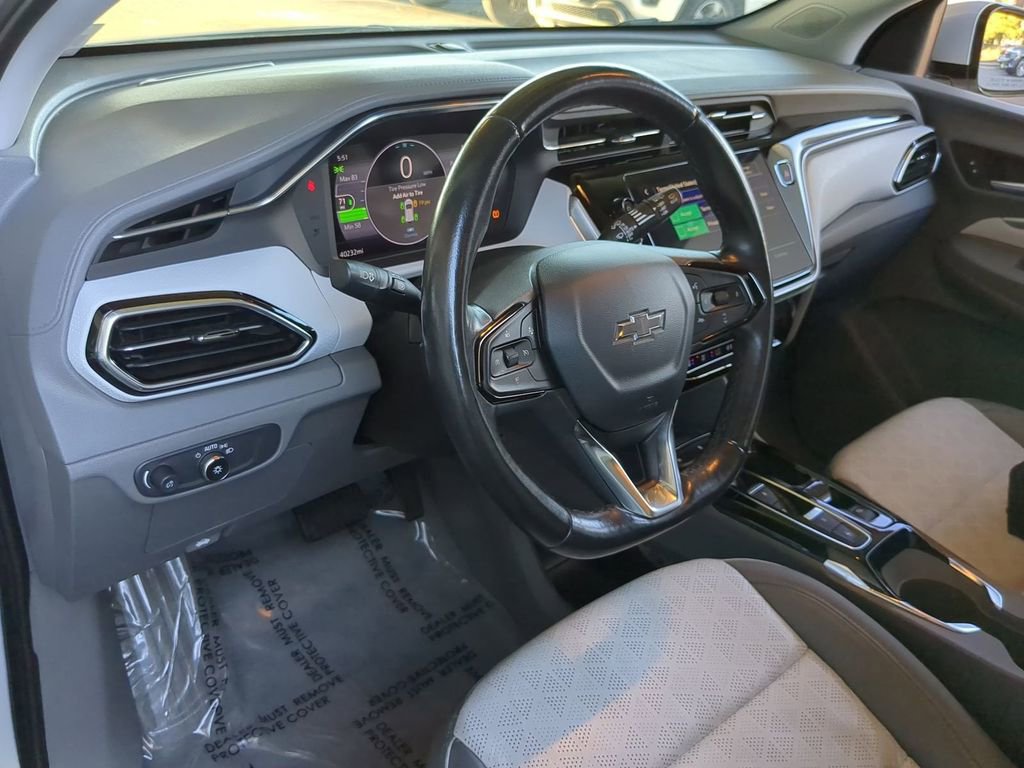 Used 2022 Chevrolet Bolt EUV Premier image 18