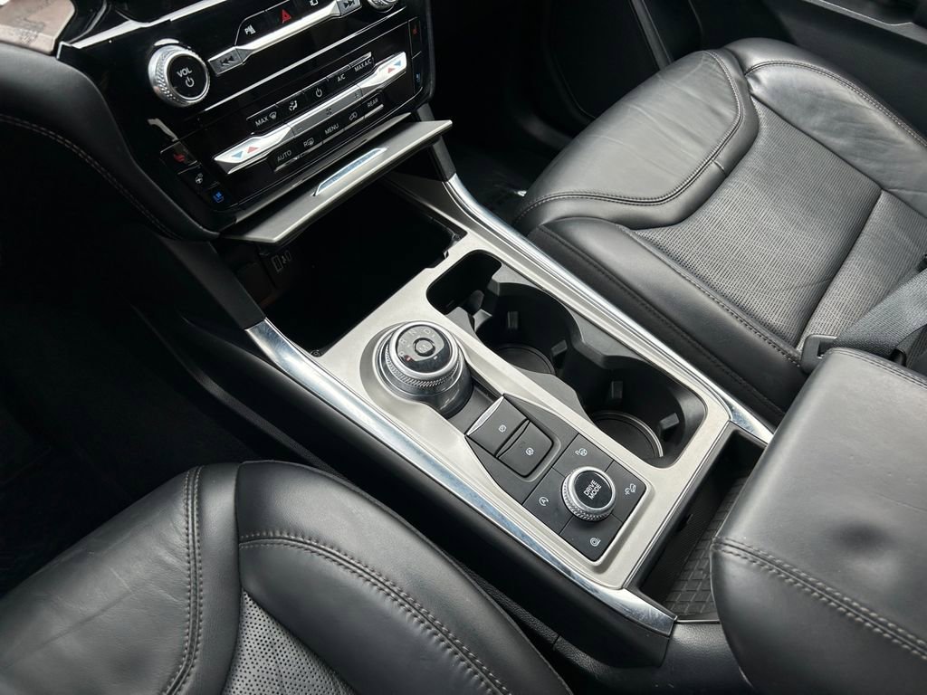 Used 2021 Ford Explorer Platinum w/ Equipment Group 601A image 20