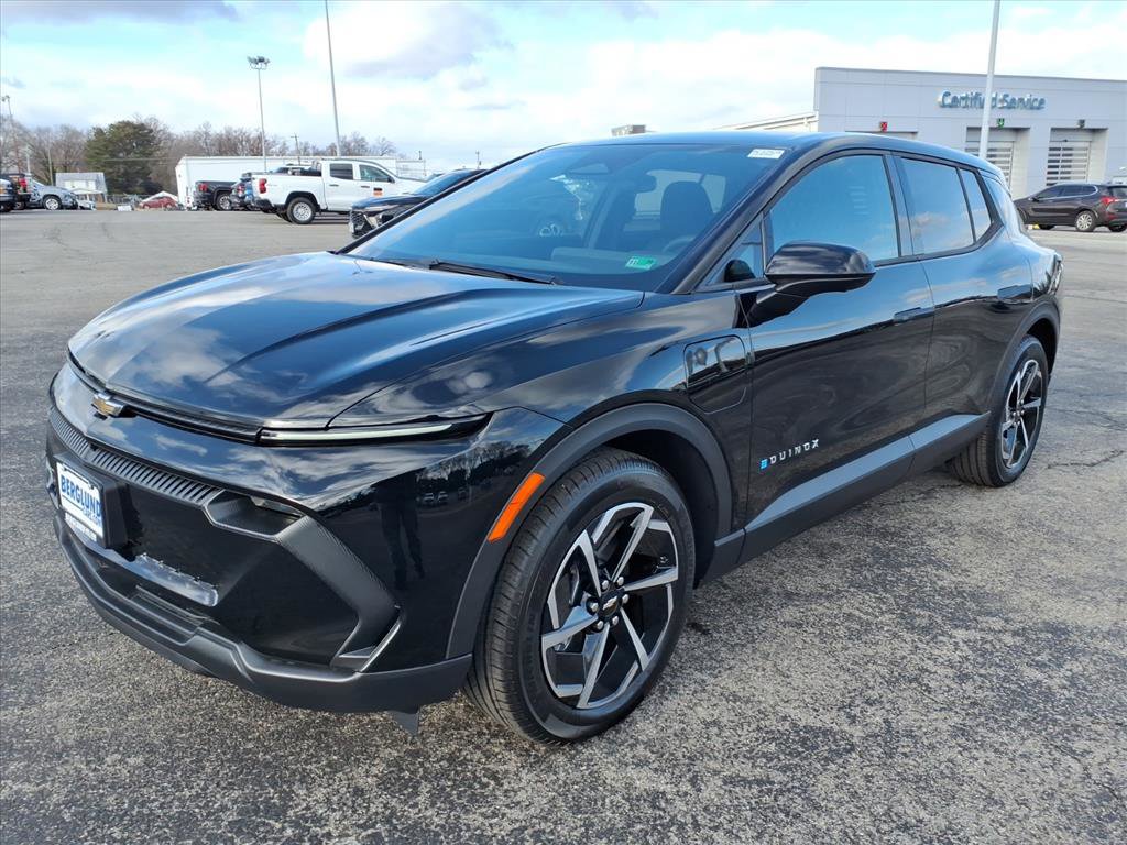 New 2026 Chevrolet Equinox EV LT image 7