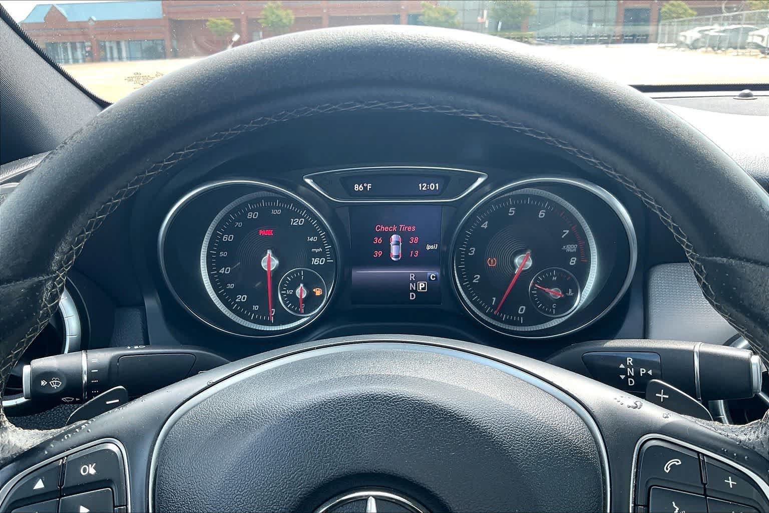 Used 2018 Mercedes-Benz CLA 250 image 15