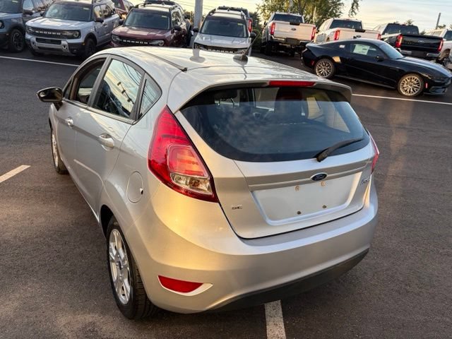Used 2016 Ford Fiesta SE w/ Cold Weather Package FWD image 5